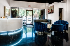 gallery-front-desk